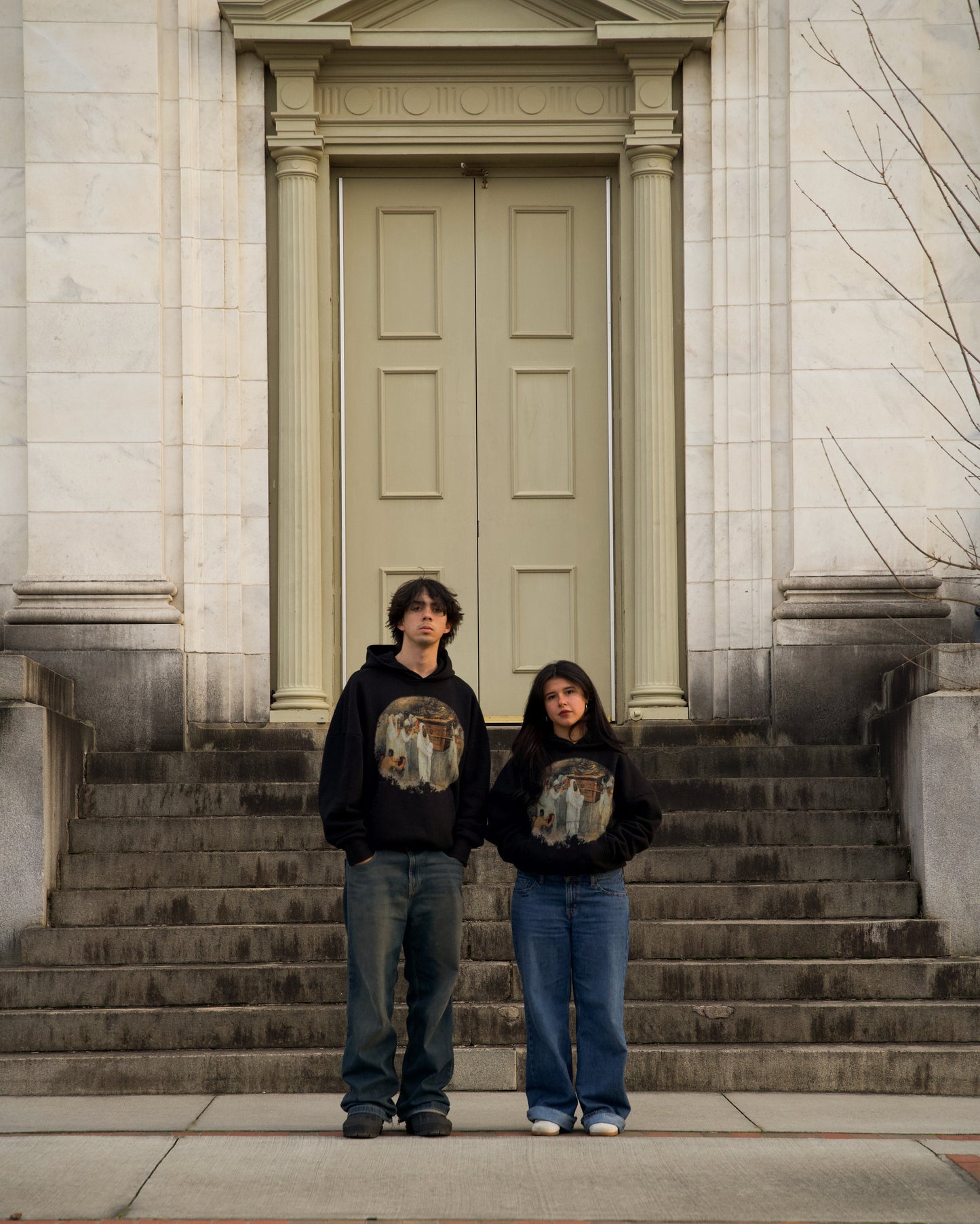 "GLORY CARRIER" HOODIE